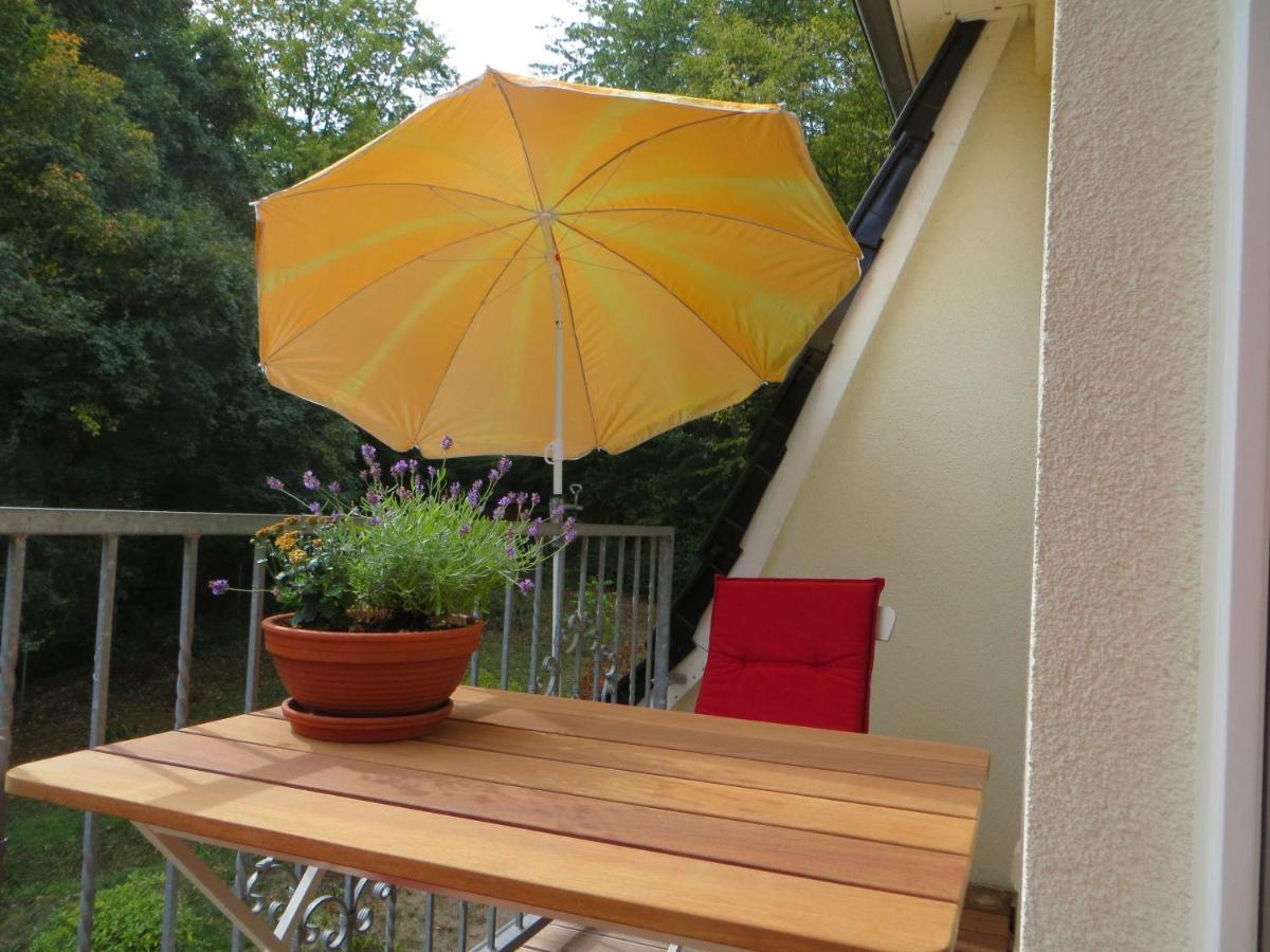 Weisses-Haus-Am-Kurpark-Fewo-Waldblick Quedlinburg Bagian luar foto